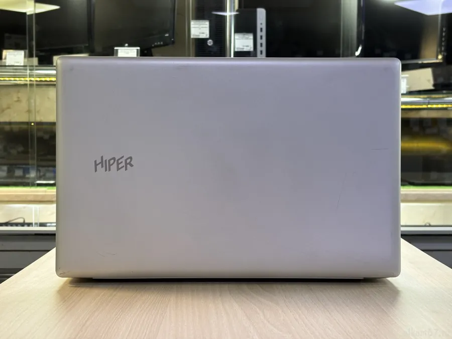  Hiper 15.6