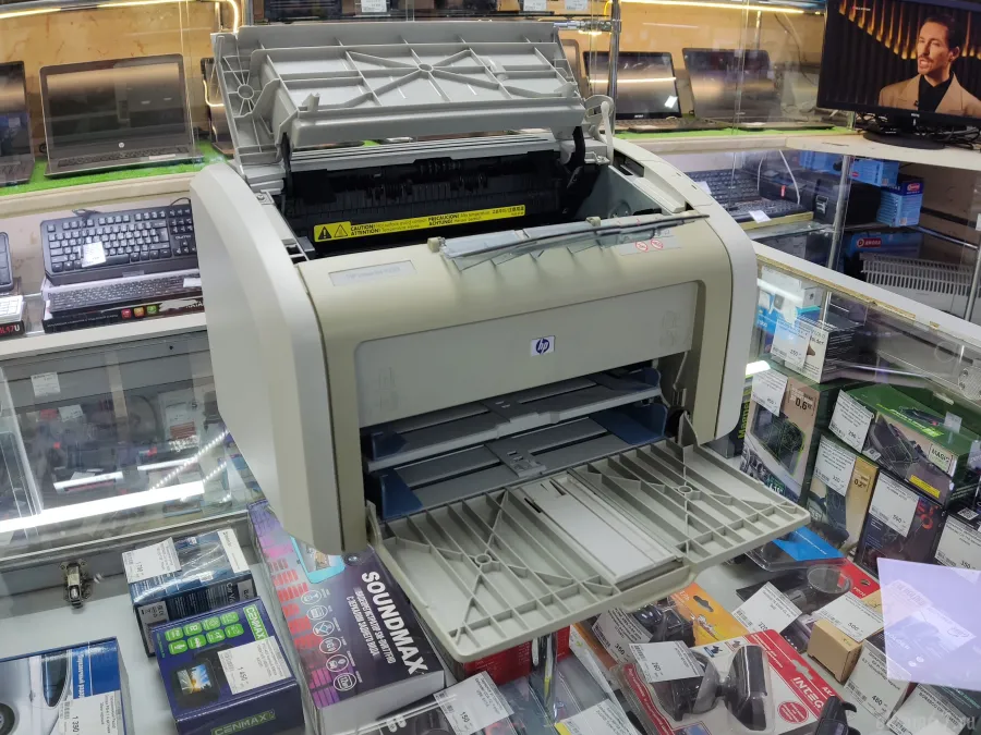  HP LaserJet 1020 A4, USB, 2612A, 2000 .