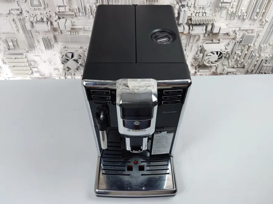  Saeco Incanto HD8912