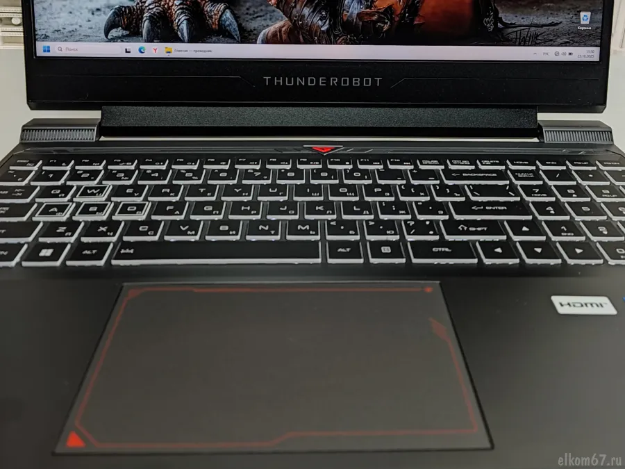  Thunderobot 15.6