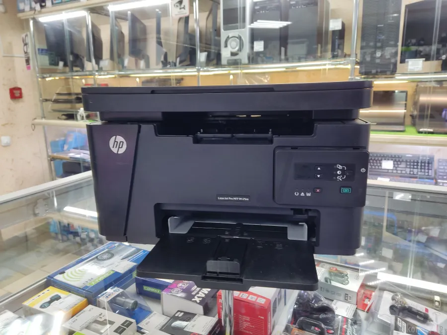  HP LaserJet Pro MFP M125ra, -, USB, CF283A 1500 .